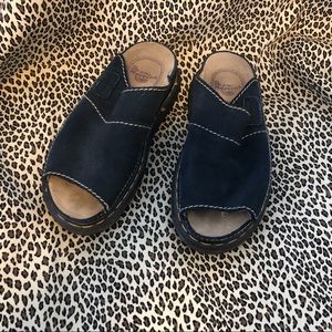 Dr. Martin Platform, suede slides.